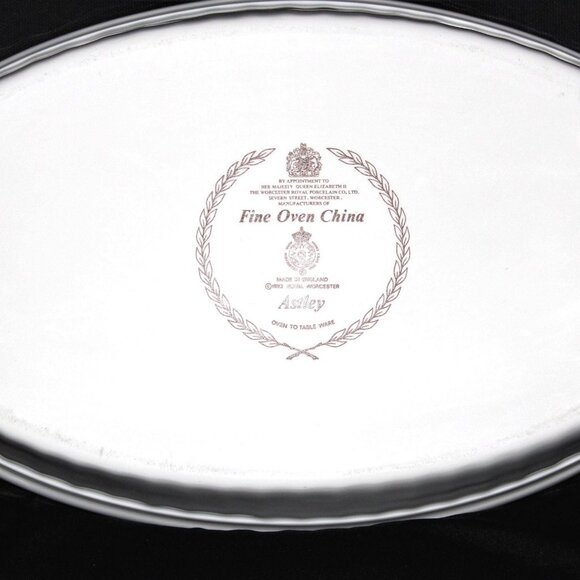 Royal Worcester Astley Oval Baker Server Dish | Oven To Table - Picture 7 of 8